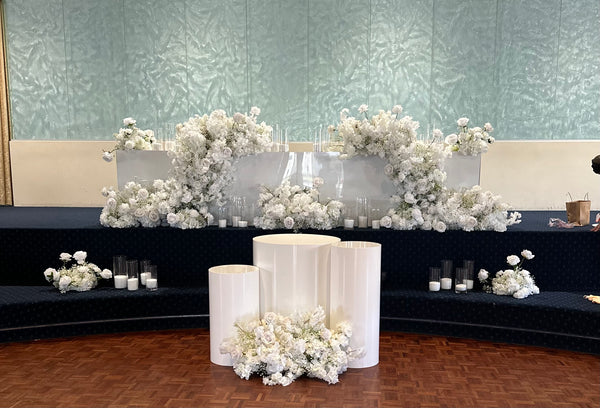 White bridal table florals